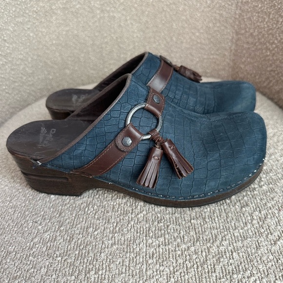Dansko Shandi Bohemian Snakeskin Blue Leather Slip-on Clogs. Size 41‎ - Picture 1 of 9